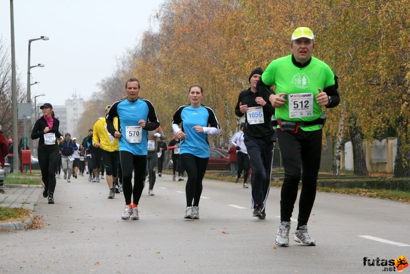 Balaton Félmaraton Balaton Maraton futóverseny, Garai Zoltán Esztergomi Futóművek
