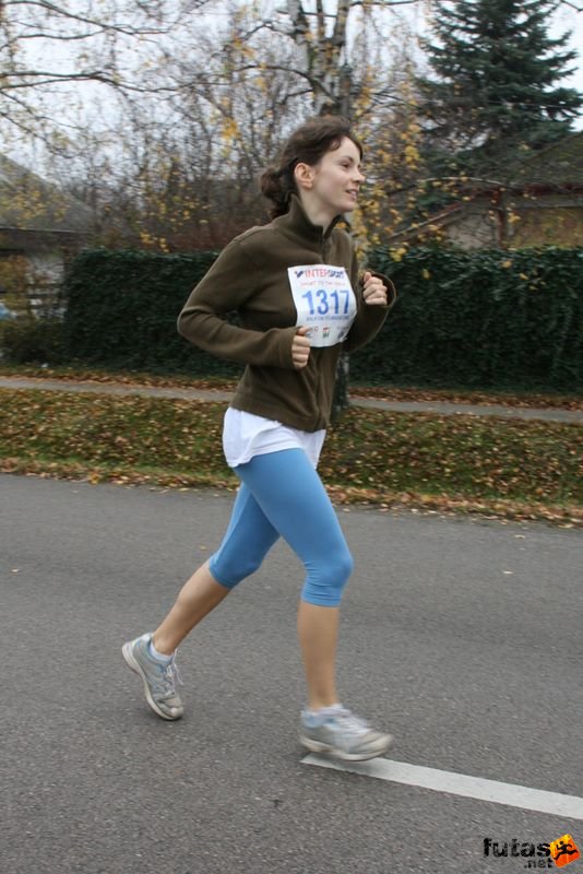 Balaton Félmaraton Balaton Maraton futóverseny, Hollósi Orsolya félmaratoni futó
