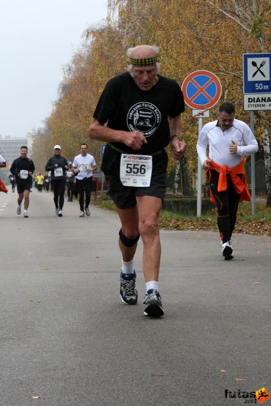 Balaton Félmaraton Balaton Maraton futóverseny, Fehér Károly 75 évesen is futja a Balaton Maratont!