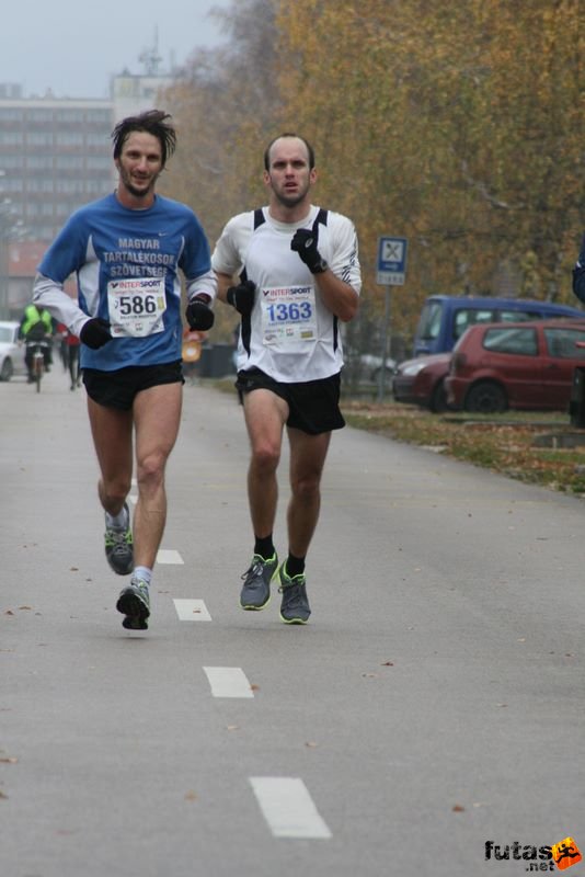 Balaton Félmaraton Balaton Maraton futóverseny, Krisz