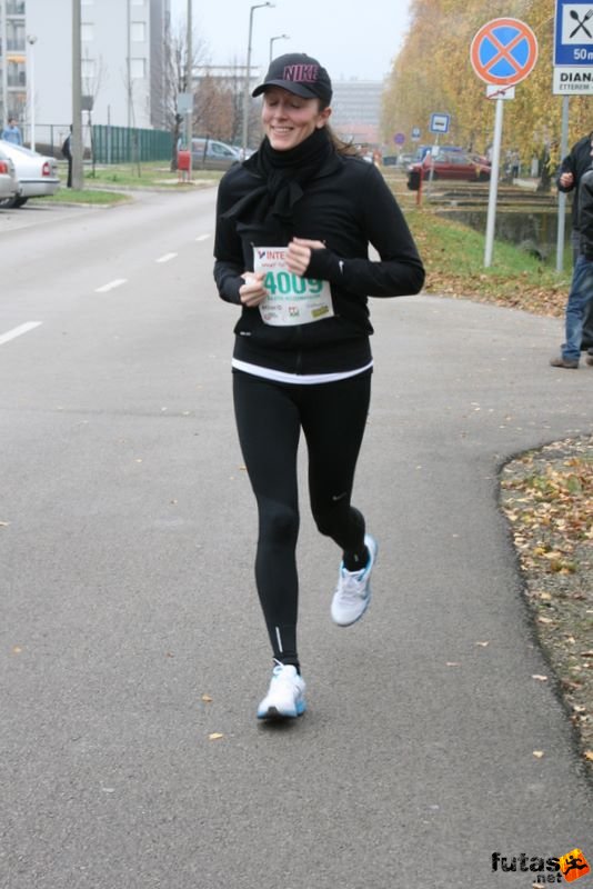 Intersport Balaton Maraton, Erdély Viktória, Suhanj