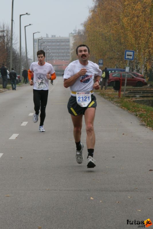 Intersport Balaton Maraton, Kiss Sándor ,Pécsi Futóklub