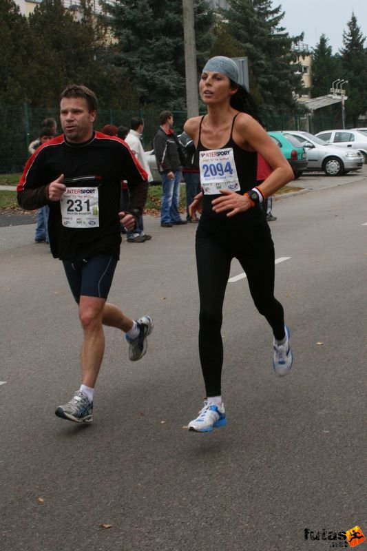 Intersport Balaton Maraton, Tapaszti Péter, Gulyás Krisztina Nike Futóklub Győr