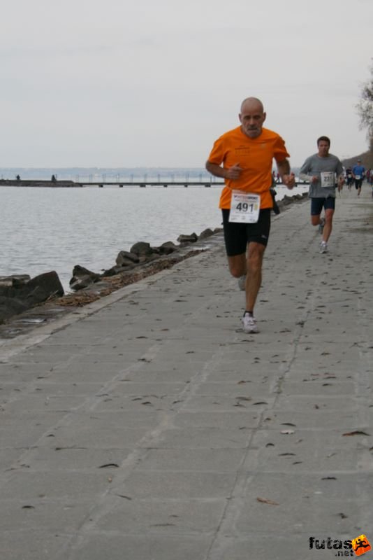 Intersport Balaton Maraton, Schneider Gábor, Futóbolondok SE