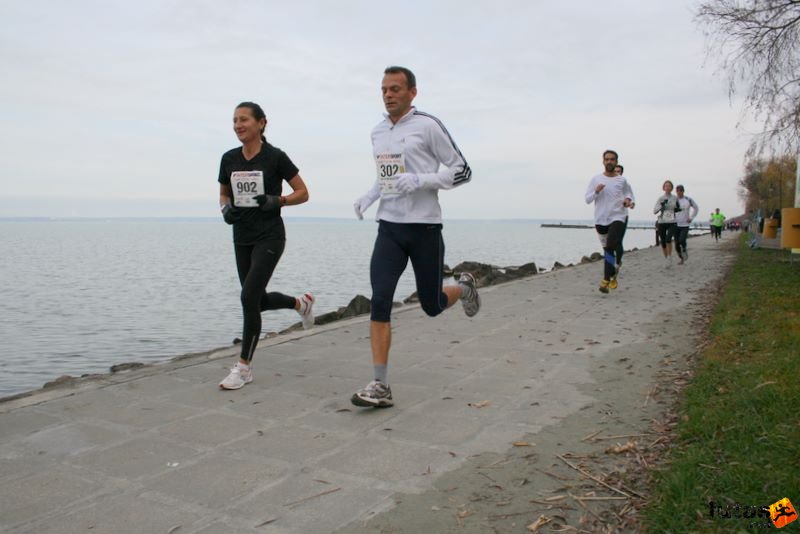 Intersport Balaton Maraton, futók: Farkas Ágota, Bagány György