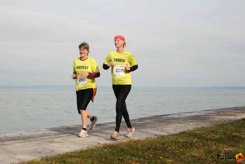 Balaton Maraton Futóverseny, Jung Éva Hőgyész, Jung Ildikó Tamási