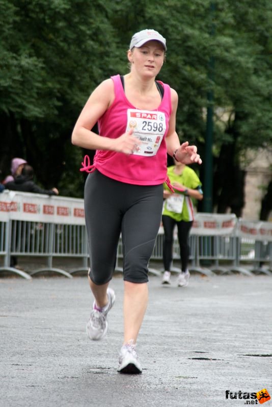 Budapest Marathon Finishers Hungary, Varro Judit Ms.