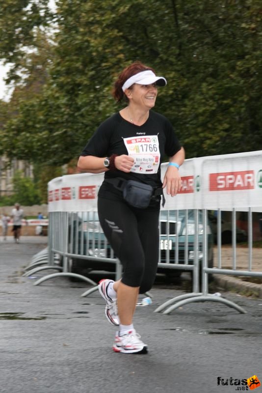 Budapest Marathon Finishers Hungary, Róthné Mong Márta