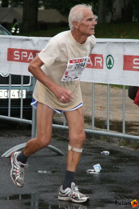 Budapest Marathon Finishers Hungary, Tabajdi József  maraton futó 1941!  Kiskunhalas