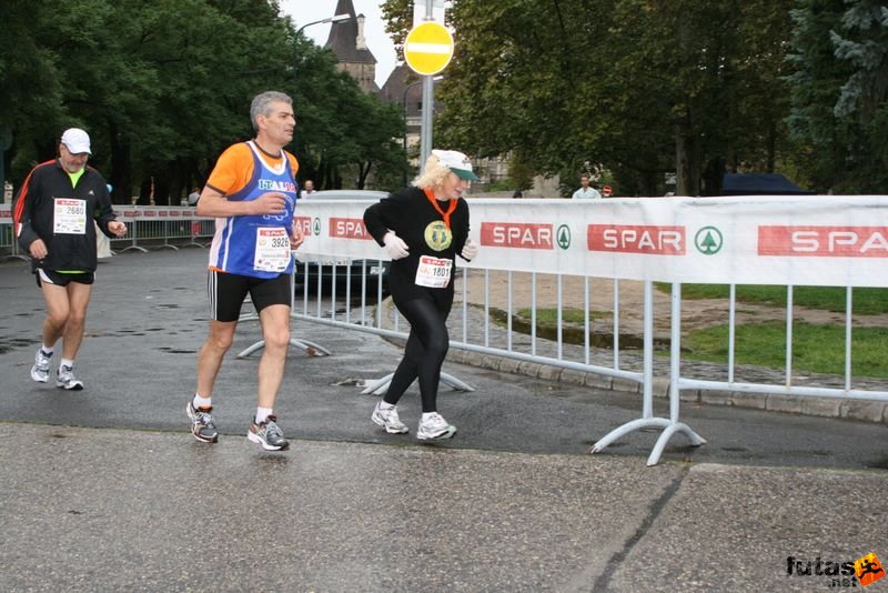 Budapest Marathon Finishers Hungary, Bifulco Domenico, Tanácsné Gabriella