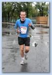 Budapest Marathon Heroes' Square marathon runner