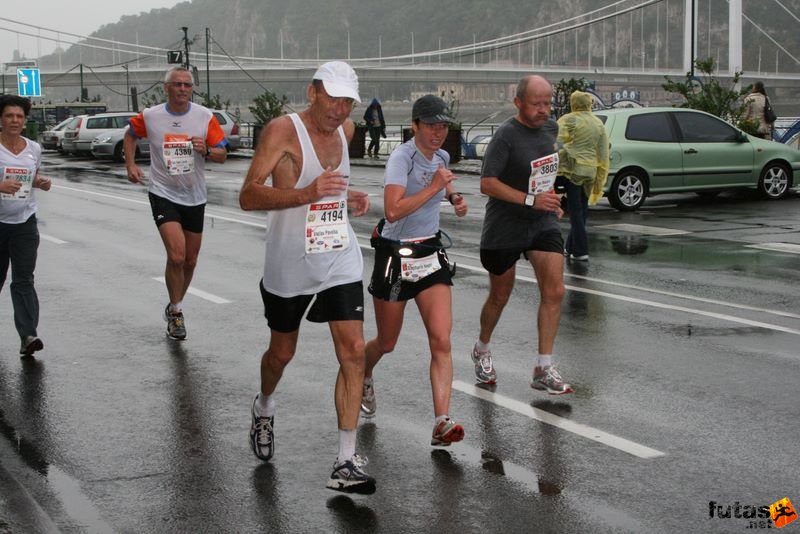 Budapest Marathon Hungary, Vaclav Pavelka, Stephanie Haegel, Mackie Ian