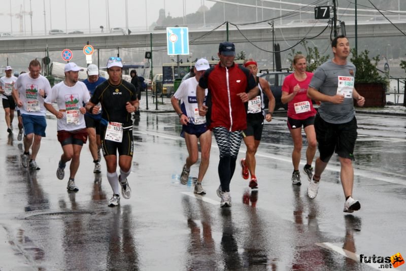 Budapest Maraton futás esőben, budapest_marathon_9740.jpg