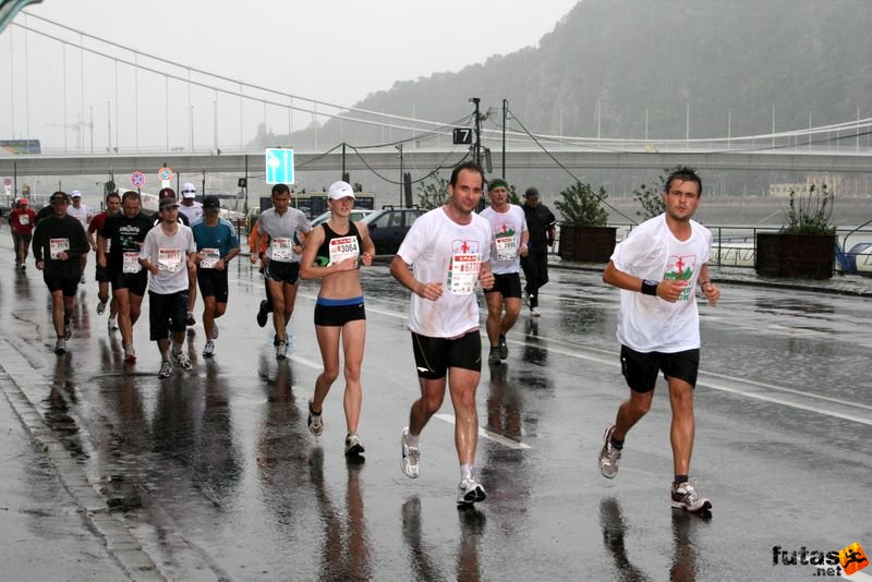 Budapest Maraton futás esőben, budapest_marathon_9750.jpg