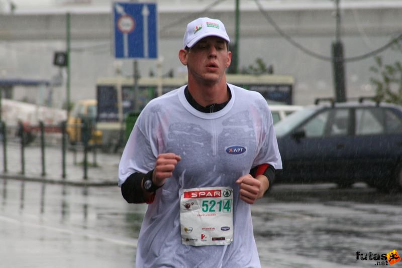 Budapest Maraton futás esőben, budapest_marathon_9782.jpg