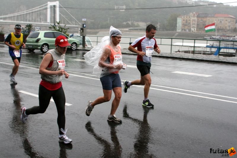Budapest Maraton futás esőben, budapest_marathon_9796.jpg