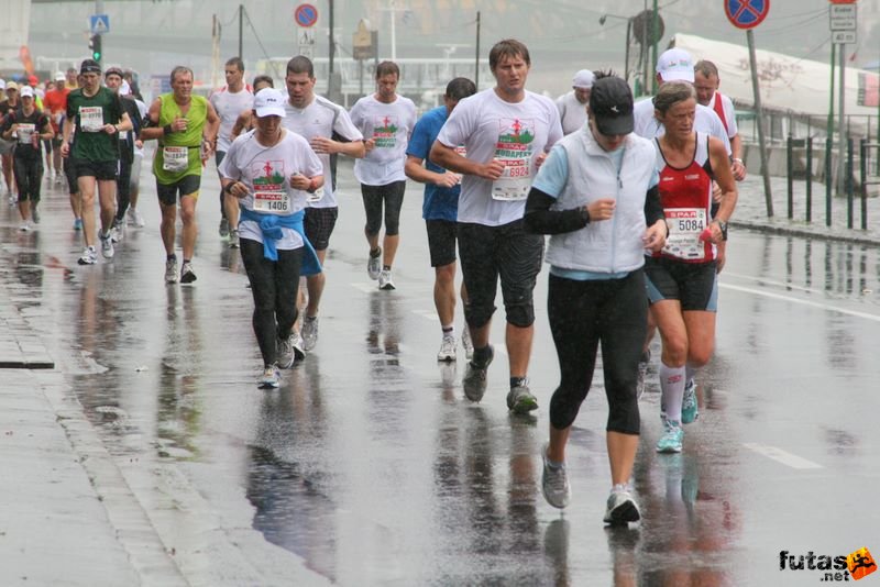 Budapest Maraton futás esőben, budapest_marathon_9837.jpg