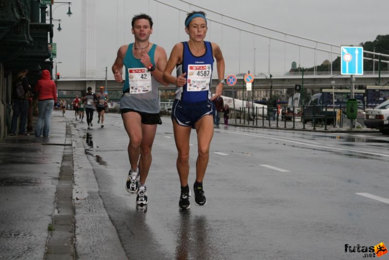 Spar Budapest Marathon Hungary 2010, Saanum Inger Dagny, NOR Mandal