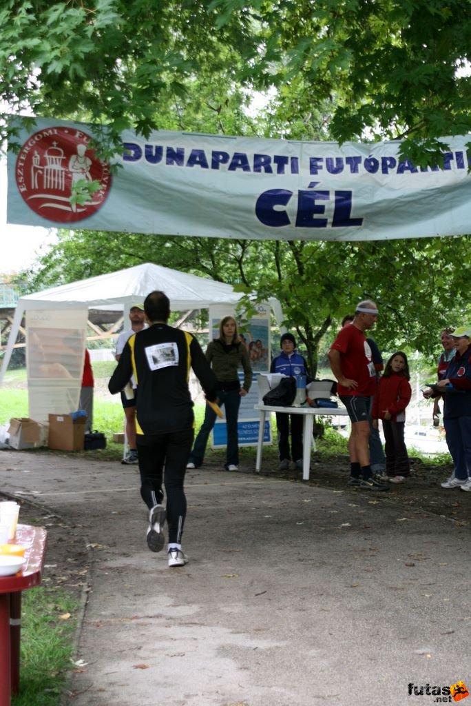 Esztergom félmaraton futóverseny, befutó