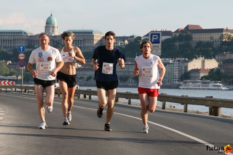 Generali Duna-parti Futógála 10 kilométeres futóverseny, Heszler Attila, Kiss Melinda női első, Szalai Attila, Németh Miklós