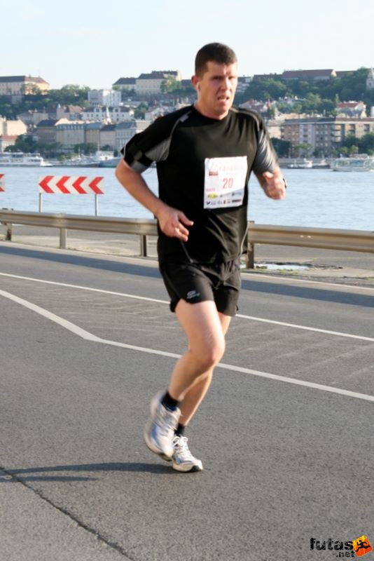 Generali Duna-parti Futógála 10 kilométeres futás, futogala_0006.jpg