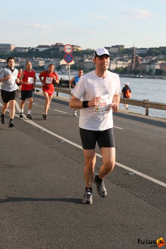 Generali Duna-parti Futógála 10 kilométeres futás, futogala_0043.jpg