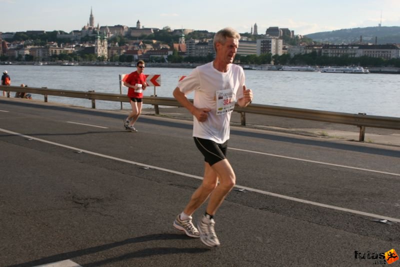 Generali Duna-parti Futógála 10 kilométeres futás, futogala_0045.jpg