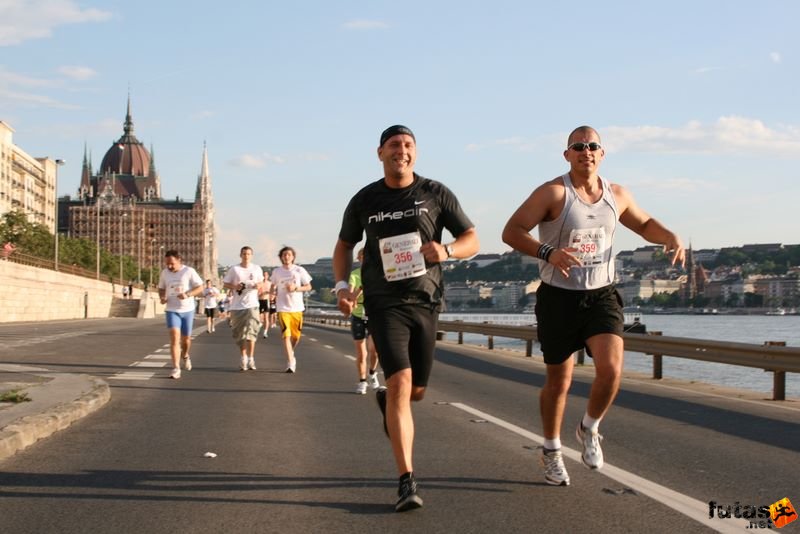 Generali Duna-parti Futógála 10 kilométeres futás, futogala_0106.jpg