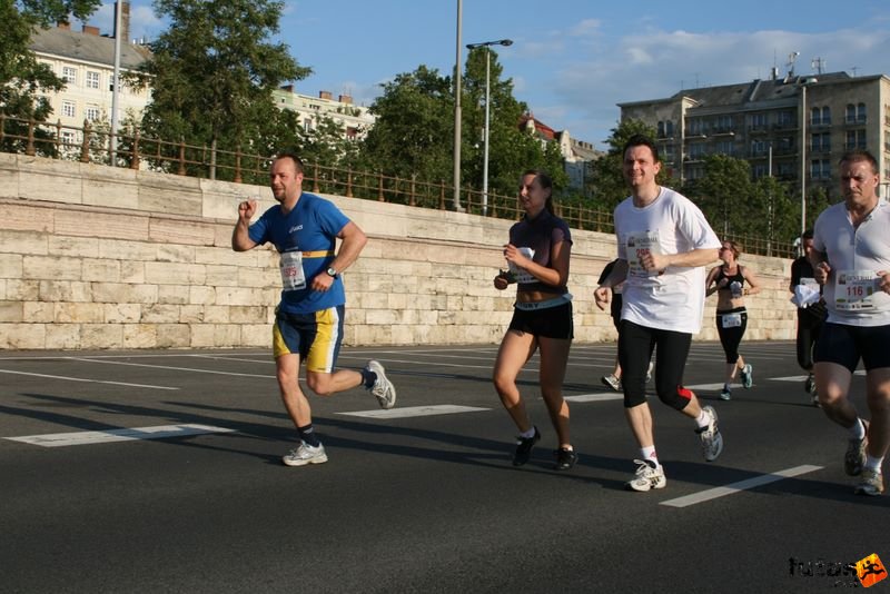 Generali Duna-parti Futógála 10 kilométeres futás, futogala_0208.jpg