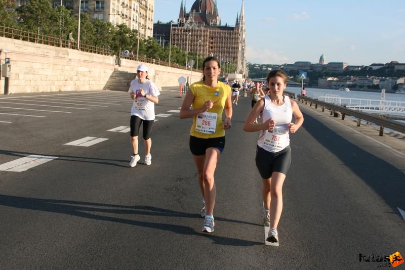 Generali Duna-parti Futógála 10 kilométeres futás, futogala_0213.jpg