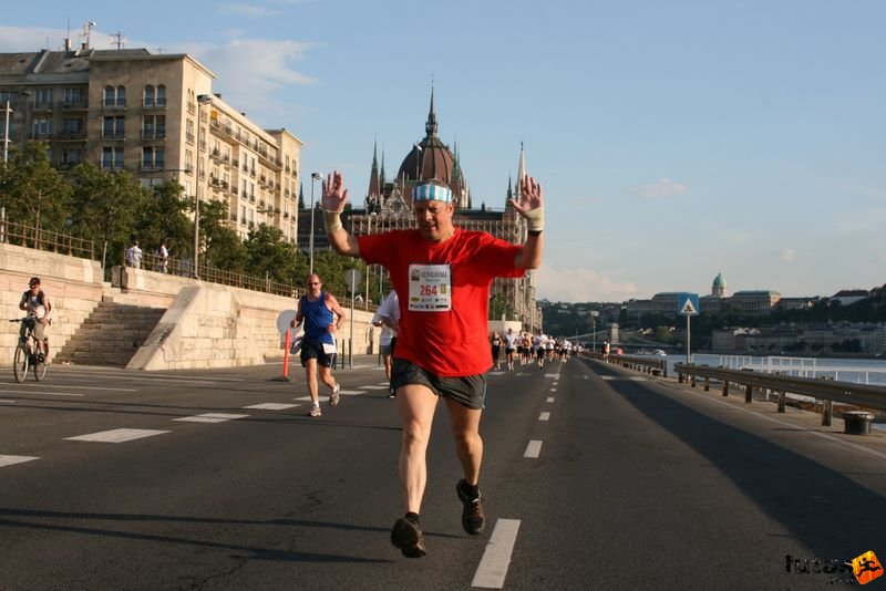 Generali Duna-parti Futás 10 kilométeres futóverseny, Molnár Gyula dr.