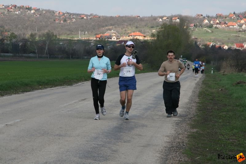 Velencei-tó 2/3 Maraton Futás, Nemesvári Tímea, Lydérch, Mecseki István
