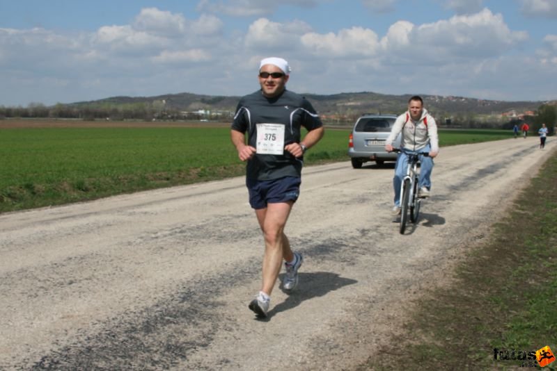 Velencei-tó 2/3 Maraton Futás, Varga Zoltán