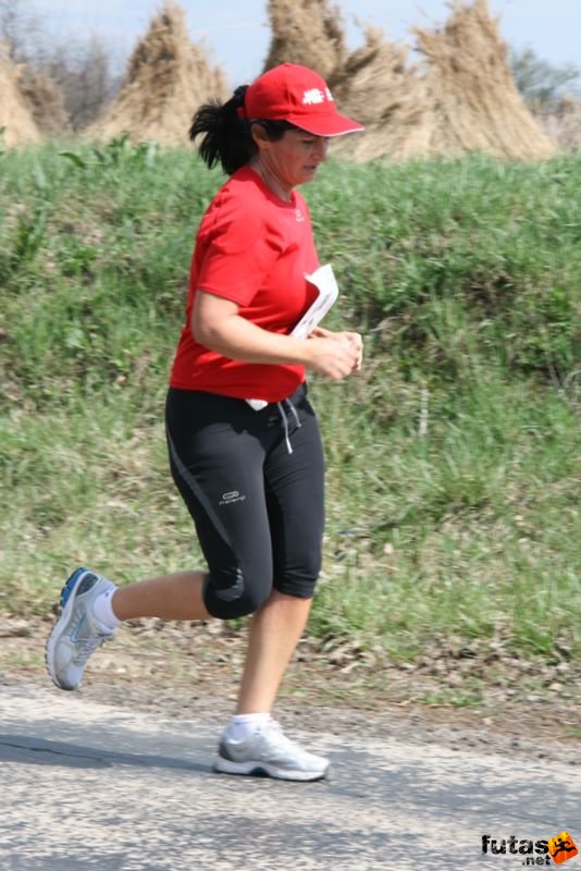 Tóparti Futóparti futók, Németh Erika