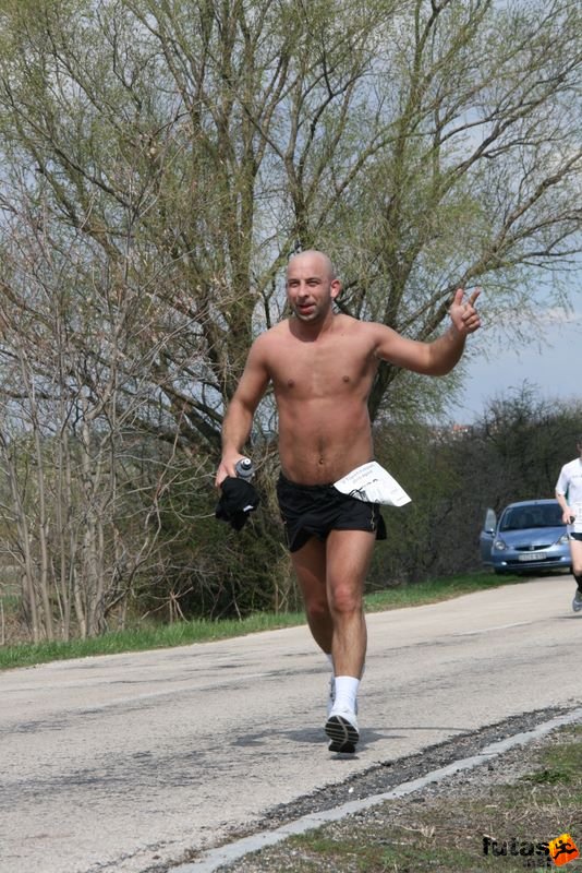 Tóparti Futóparti, futás a Velencei-tó körül Pákozd és Agárd  között, futas_5431.jpg