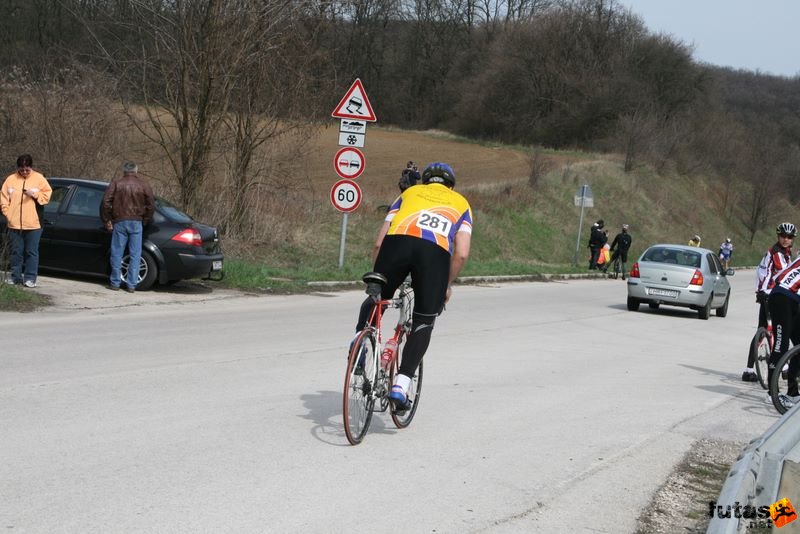 Kerékpárverseny Stop Cukrászda Időfutam Tatabánya kerekparos_idofutam_272.jpg Tatabányai Kerékpár és Triatlon Klub kerékpárversenye: Stop Cukrászda Időfutam Tatabánya, kerekparos_idofutam_272.jpg