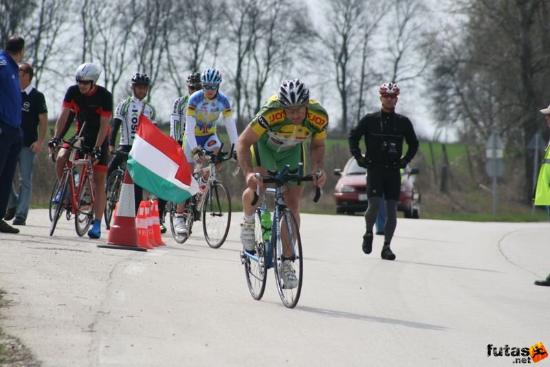 Kerékpárverseny Stop Cukrászda Időfutam Tatabánya kerekparos_idofutam_274.jpg Tatabányai Kerékpár és Triatlon Klub kerékpárversenye: Stop Cukrászda Időfutam Tatabánya, kerekparos_idofutam_274.jpg