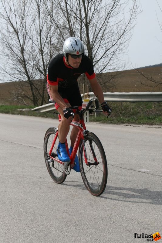 Kerékpárverseny Stop Cukrászda Időfutam Tatabánya kerekparos_idofutam_275.jpg Tatabányai Kerékpár és Triatlon Klub kerékpárversenye: Stop Cukrászda Időfutam Tatabánya, kerekparos_idofutam_275.jpg