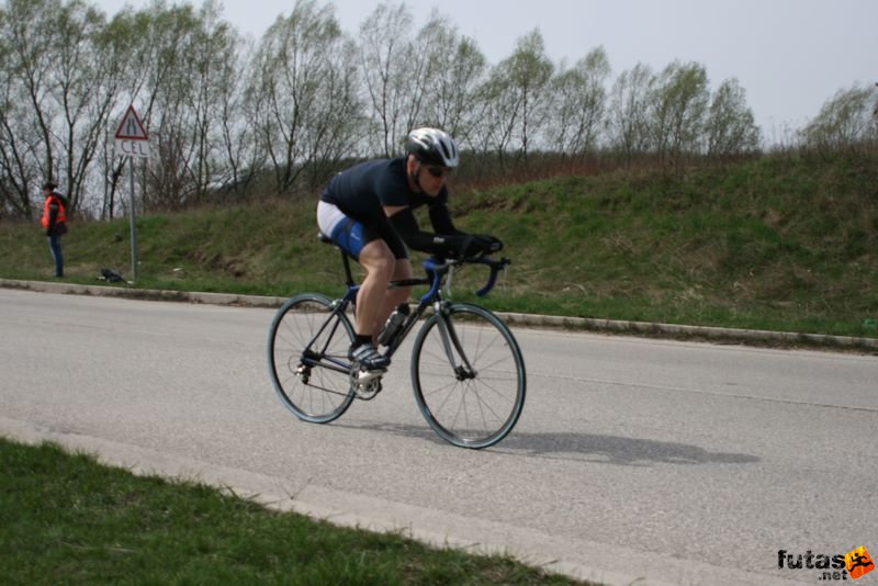 Kerékpárverseny Stop Cukrászda Időfutam Tatabánya kerekparos_idofutam_287.jpg Tatabányai Kerékpár és Triatlon Klub kerékpárversenye: Stop Cukrászda Időfutam Tatabánya, kerekparos_idofutam_287.jpg