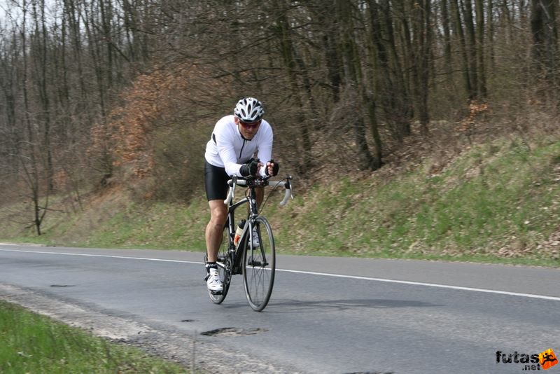 Tatabányai Kerékpár és Triatlon Klub kerékpárversenye: Stop Cukrászda Időfutam Tatabánya, kerekparos_idofutam_291.jpg