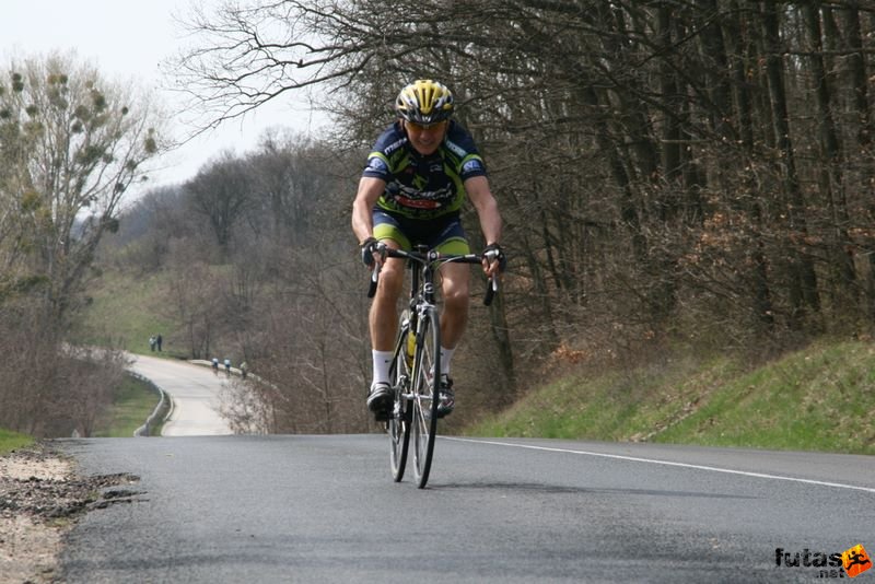 Tatabányai Kerékpár és Triatlon Klub kerékpárversenye: Stop Cukrászda Időfutam Tatabánya, kerekparos_idofutam_304.jpg