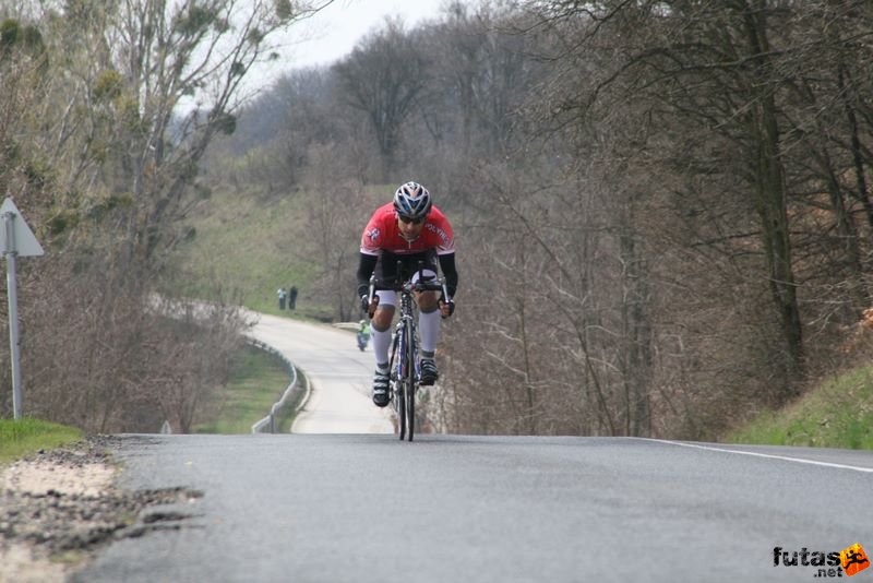 Tatabányai Kerékpár és Triatlon Klub kerékpárversenye: Stop Cukrászda Időfutam Tatabánya, TREK