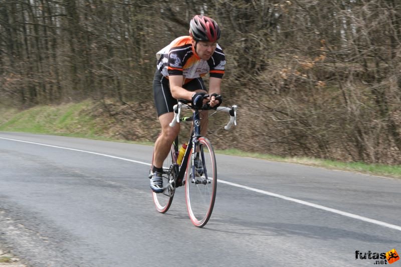 Tatabányai Kerékpár és Triatlon Klub kerékpárversenye: Stop Cukrászda Időfutam Tatabánya, kerekparos_idofutam_314.jpg