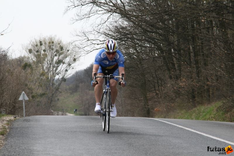 Kerékpárverseny Stop Cukrászda Időfutam Tatabánya kerekparos_idofutam_335.jpg Tatabányai Kerékpár és Triatlon Klub kerékpárversenye: Stop Cukrászda Időfutam Tatabánya, kerekparos_idofutam_335.jpg