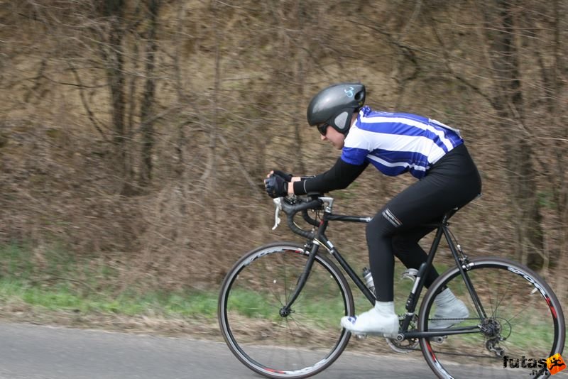 Kerékpárverseny Stop Cukrászda Időfutam Tatabánya kerekparos_idofutam_342.jpg Tatabányai Kerékpár és Triatlon Klub kerékpárversenye: Stop Cukrászda Időfutam Tatabánya, kerekparos_idofutam_342.jpg