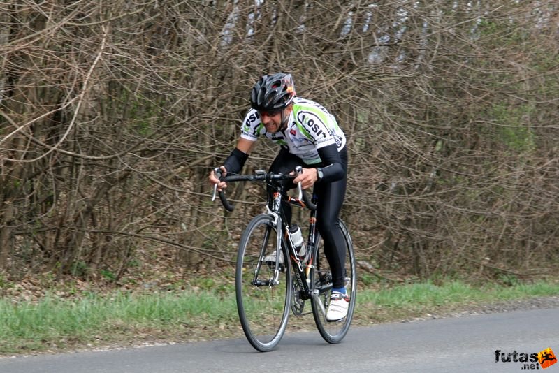 Tatabányai Kerékpár és Triatlon Klub kerékpárversenye: Stop Cukrászda Időfutam Tatabánya, kerekparos_idofutam_351.jpg