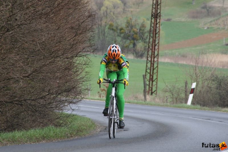 Tatabányai Kerékpár és Triatlon Klub kerékpárversenye: Stop Cukrászda Időfutam Tatabánya, kerekparos_idofutam_355.jpg