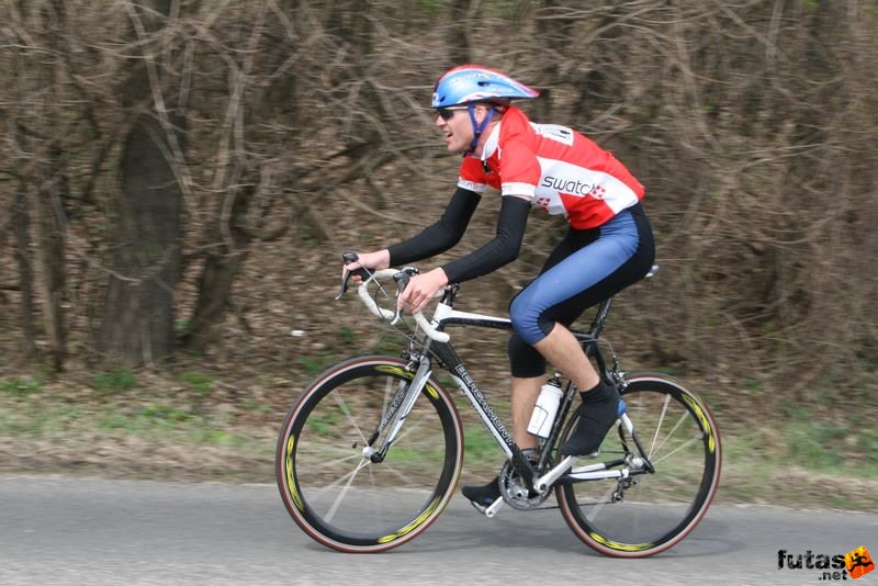 Kerékpárverseny Stop Cukrászda Időfutam Tatabánya kerekparos_idofutam_367.jpg Tatabányai Kerékpár és Triatlon Klub kerékpárversenye: Stop Cukrászda Időfutam Tatabánya, kerekparos_idofutam_367.jpg