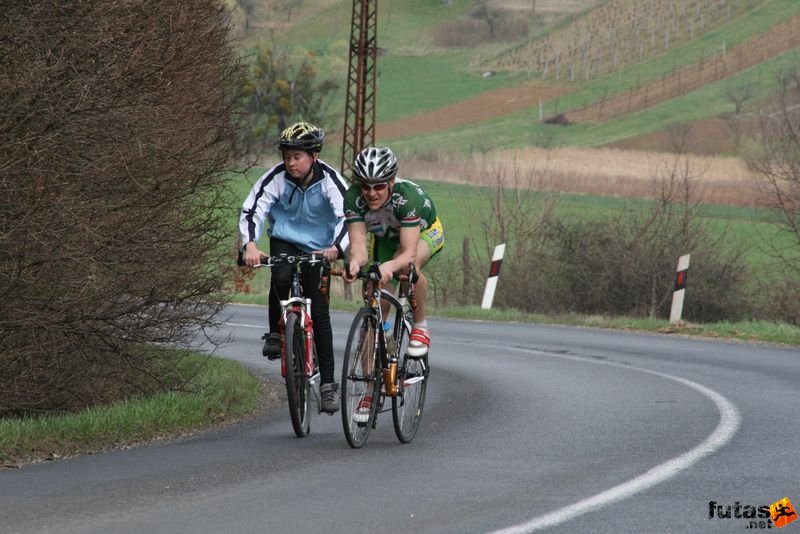 Tatabányai Kerékpár és Triatlon Klub kerékpárversenye: Stop Cukrászda Időfutam Tatabánya, kerekparos_idofutam_369.jpg