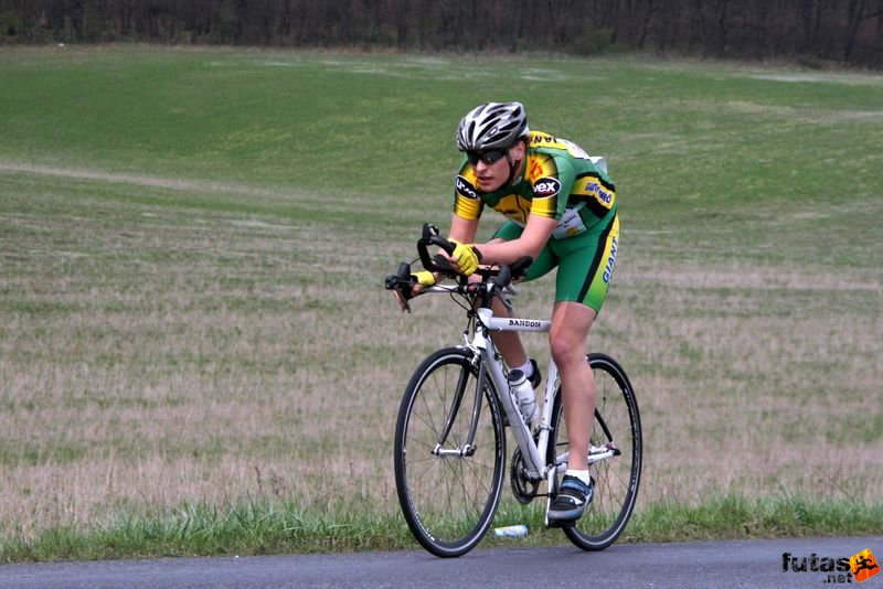 Tatabányai Kerékpár és Triatlon Klub kerékpárversenye: Stop Cukrászda Időfutam Tatabánya, kerekparos_idofutam_386.jpg